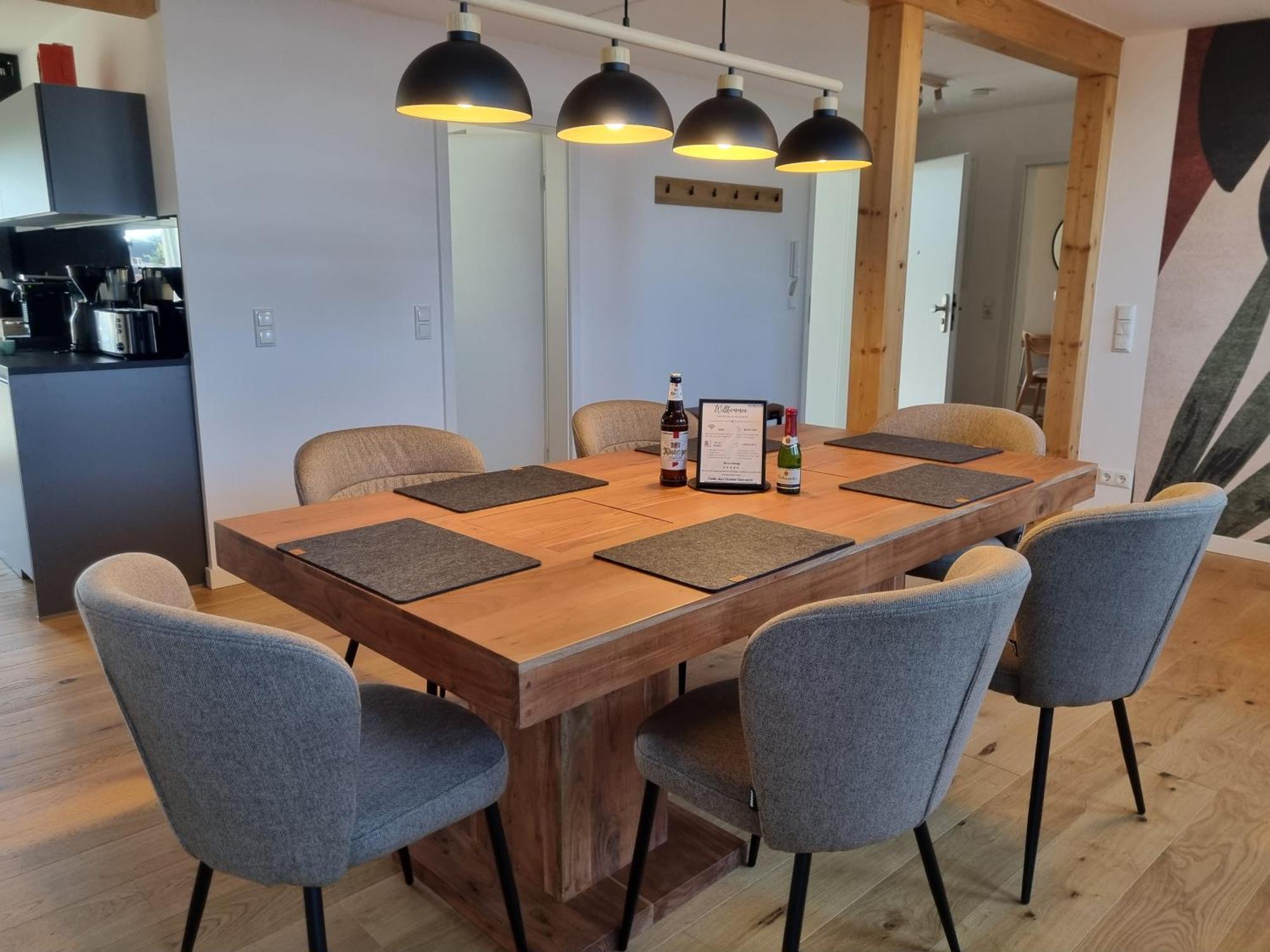 Maremar - Aussicht Ueber - 2 Schlafzimmer - Luxus Boxspringbett - Kueche - Arbeitsplaetze - Highspeed Wlan